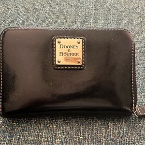 Dooney & Bourke medium zip around wallet